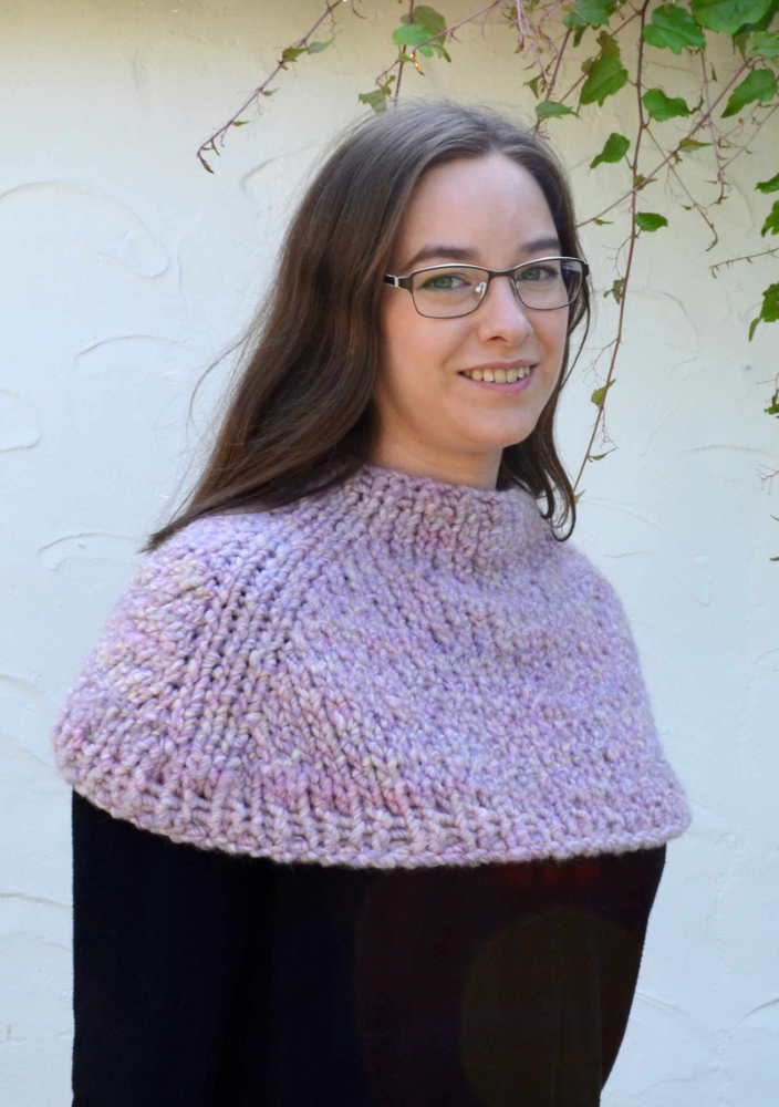 Kurzponcho Lea | Einzelanleitung + Wolle Urtica Linie 451 | Stricken