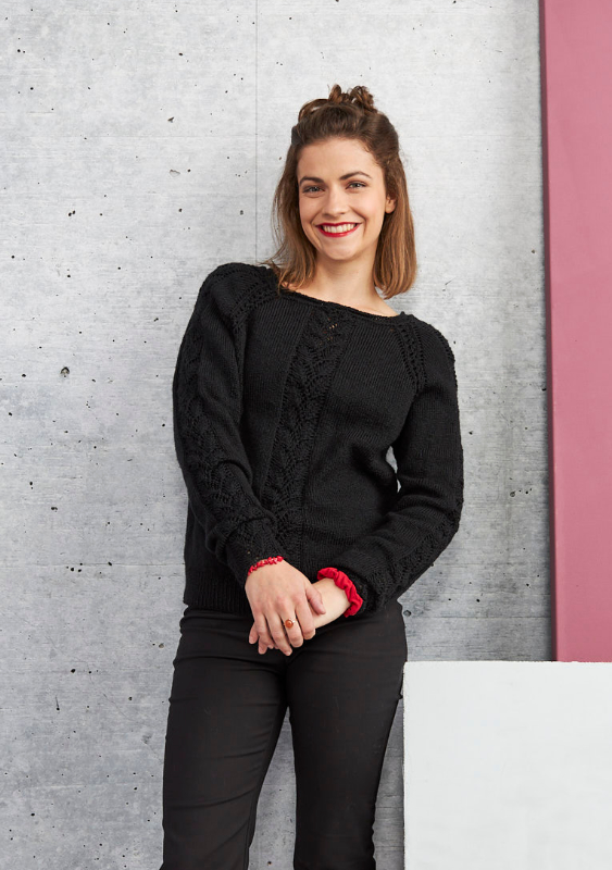 Pulli mit Raglan von oben mit Blattmusterstreifen 